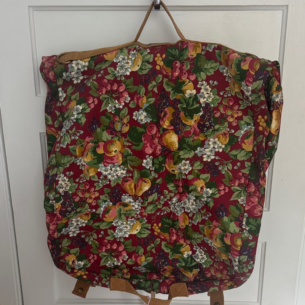 Laura Ashley Sturdy Garmet Bag
